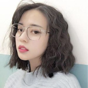 Tóc dập xù phong cách Hàn Quốc giúp các cô nàng che khuyết điểm hiệu quả