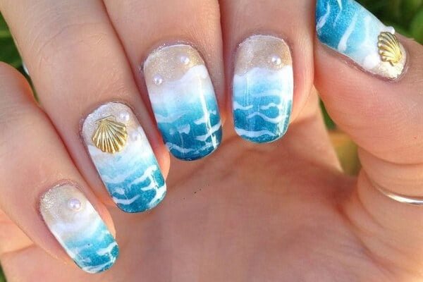 transparent nail kiểu biển đẹp