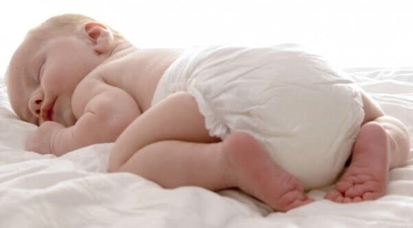 Những cách giúp trẻ sơ sinh ngủ ngon và sâu giấc